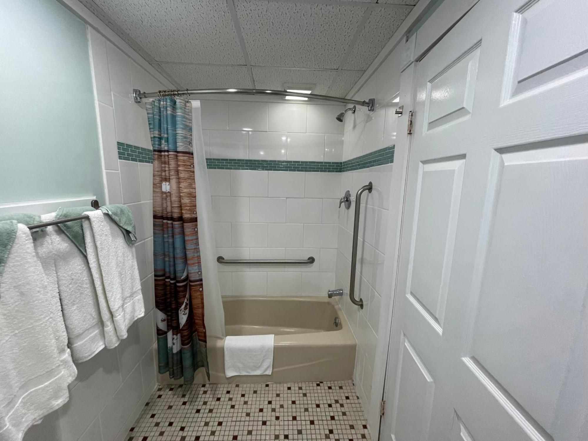 Barcelona Motel Wildwood Crest Exterior photo